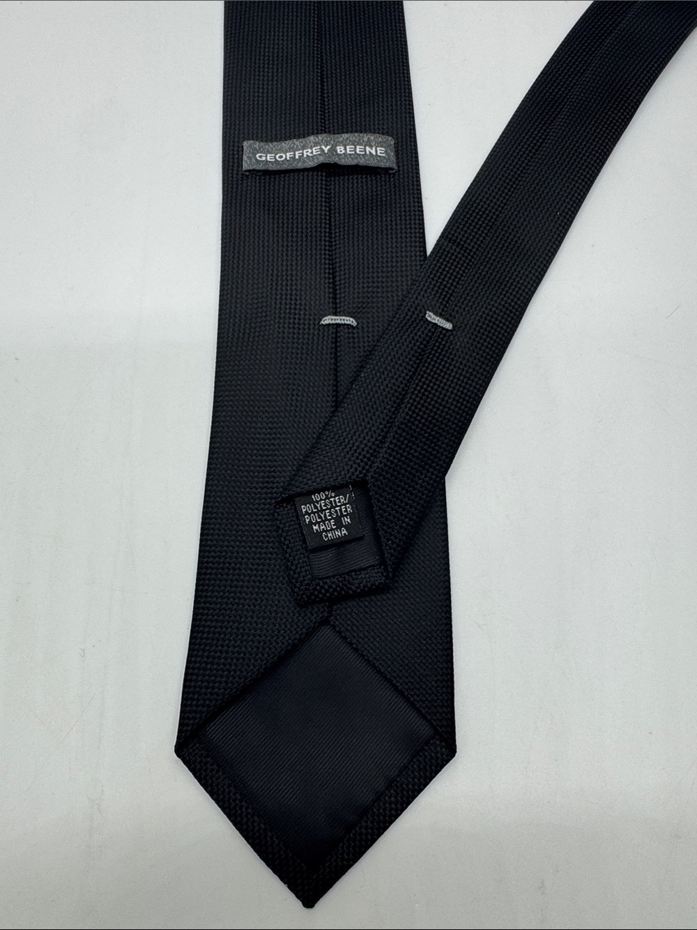 Geoffrey Beene Men's Tie Solid Black Charcoal
Micro Basketweave Textured #0159